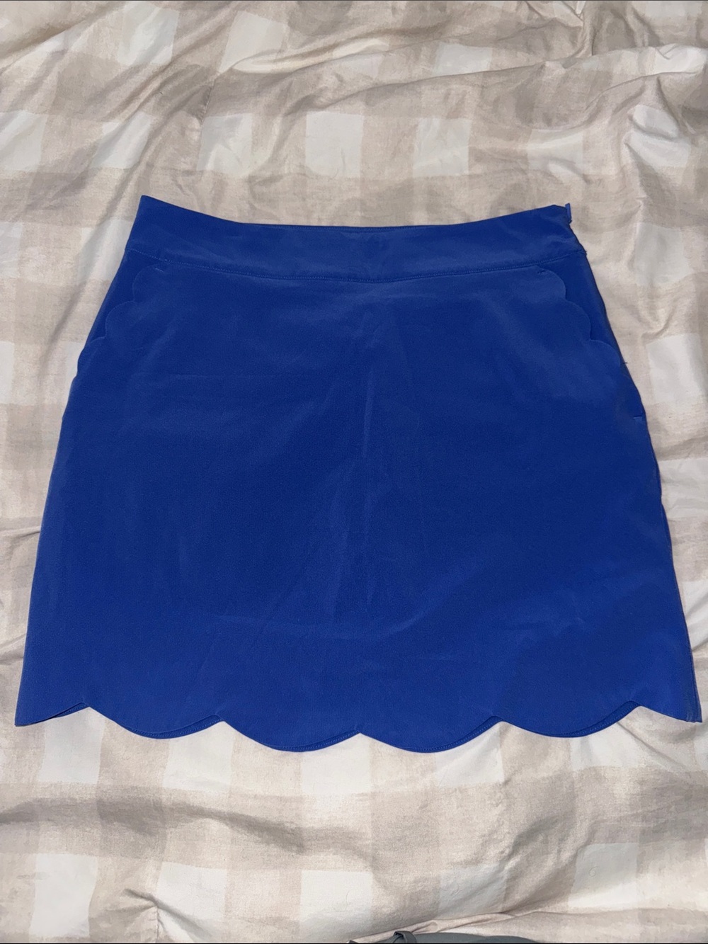 Vineyard Vines Performance Scalloped Hem Mini Skirt in Royal Blue